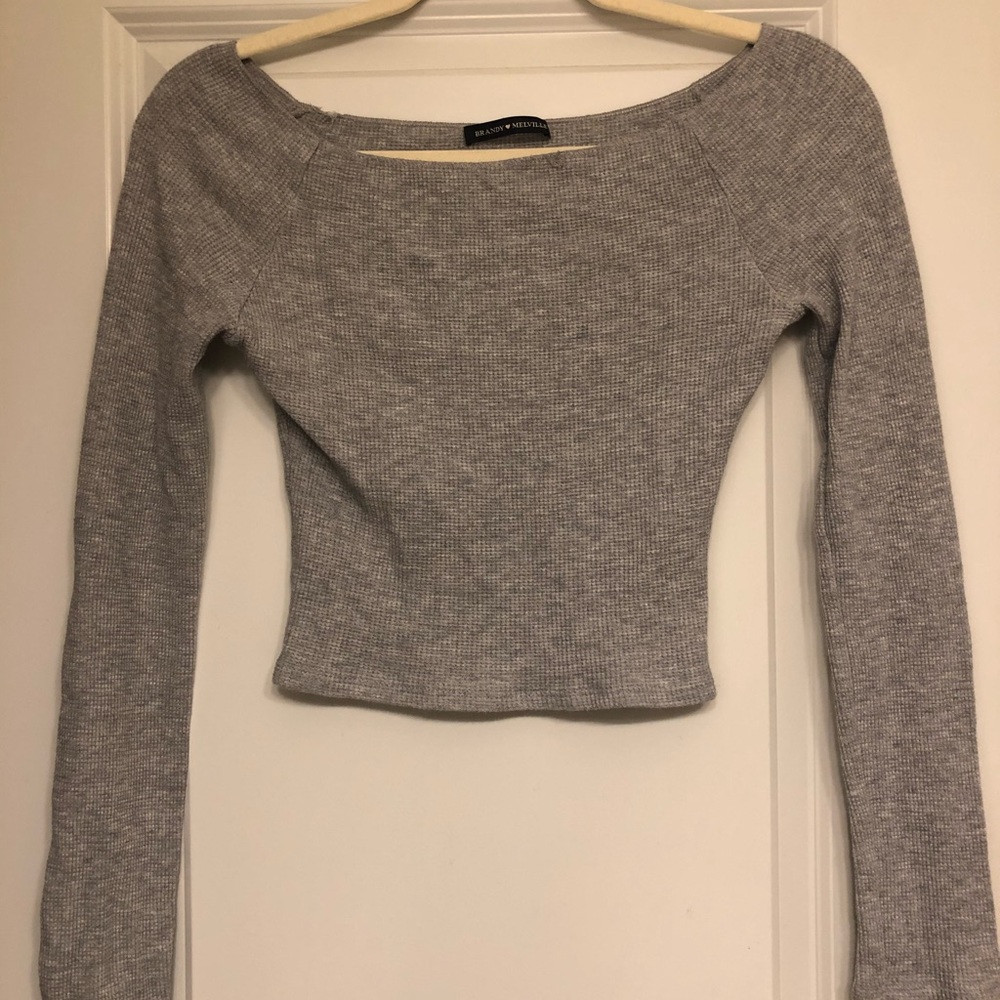 Brandy Melville gray across the shoulder shirt
